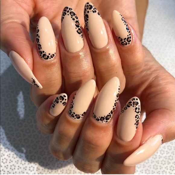 Meet your Posher, Jenny - Picture 1 of 1